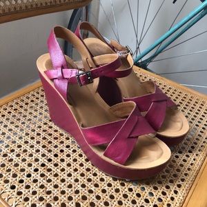 Kork-Ease sandals🍒